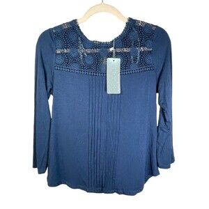 Daniel Rainn‎ Navy Lace Yolk Pleat Front 3/4 Sleeve Jersey Top Size PSmall NWT